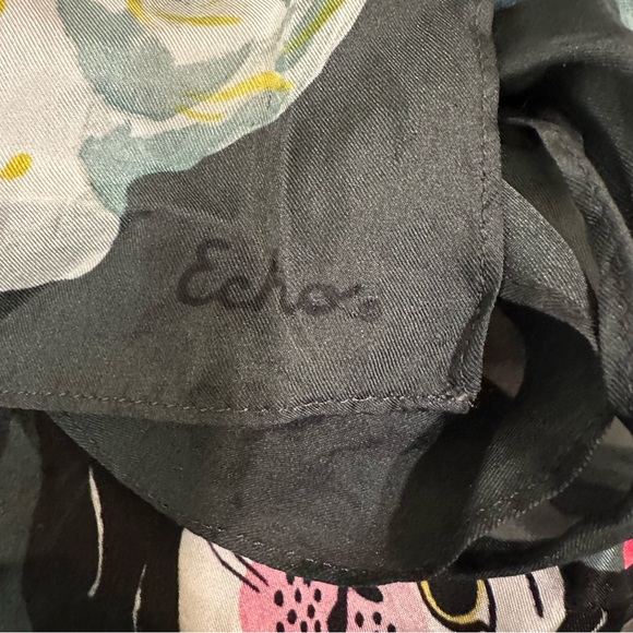 Echo Dog Print Scarf - Picture 2 of 2